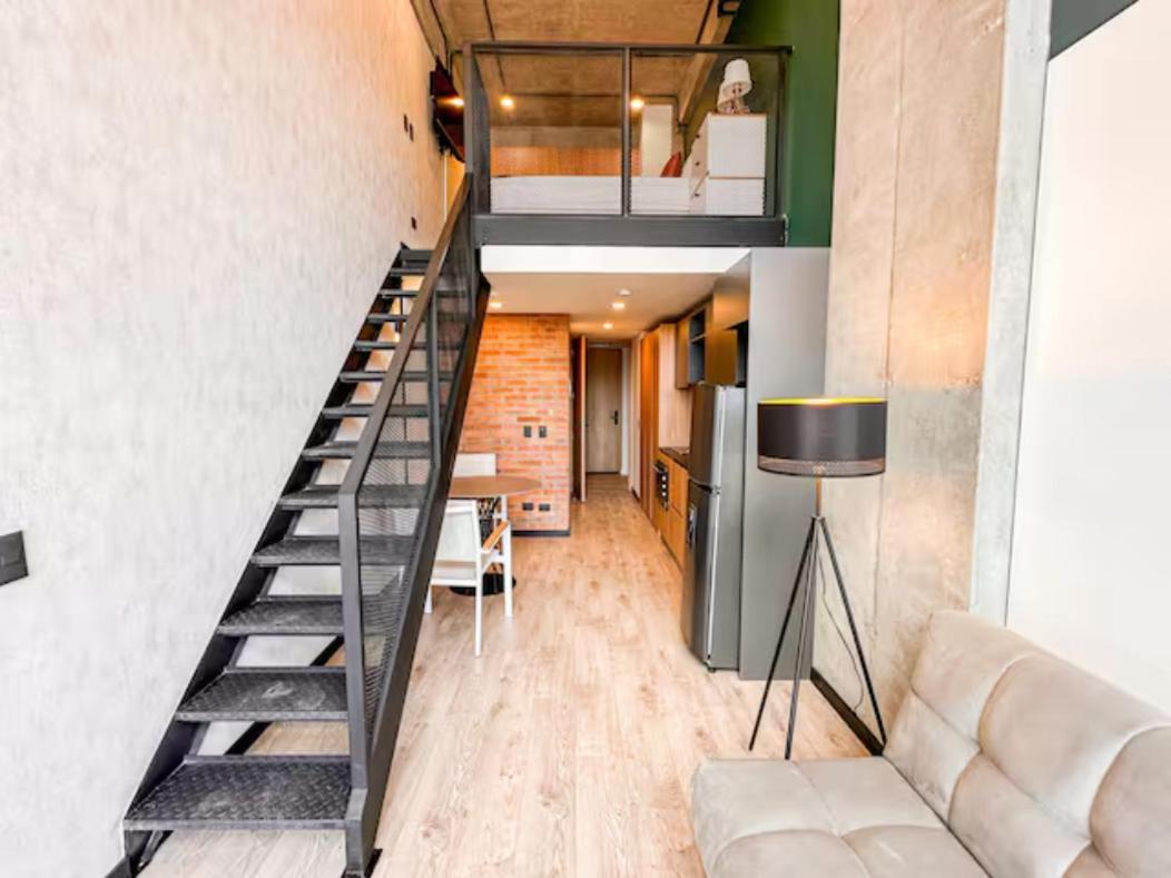 Appartement Skyline - Elegant Living With Coworking & Scenic Views *